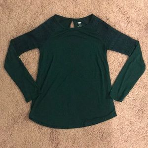 Green long sleeve tee